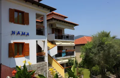 Apartment in Front of Skala Potamias Beach Ξενοδοχεία κοντά στο αξιοθέατο madness accessories