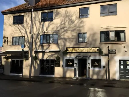 Greyfriars Inn by Greene King Inns