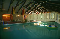 Northern Lights Lodge Hotels in Cambridge