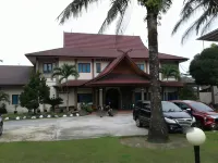 Wisma Tirta Kencana Near Pekanbaru Airport Hotels in Bukit Raya
