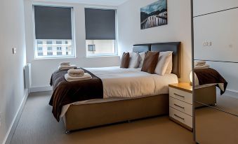 Celador Apartments - Sussex House Serviced Apartments