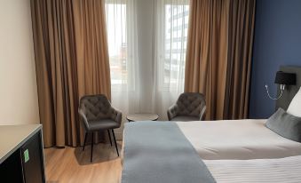 OZO Hotels Antares Airport