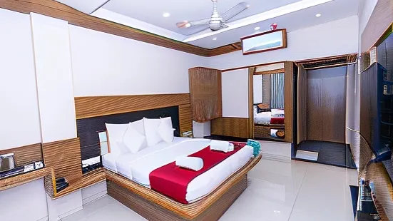 Hotel Chiranjeevi Kolhapur