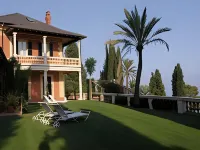Villa Della Pergola Relais et Chateaux Các khách sạn gần Stadio Comunale di Alassio Sandro Ferrando