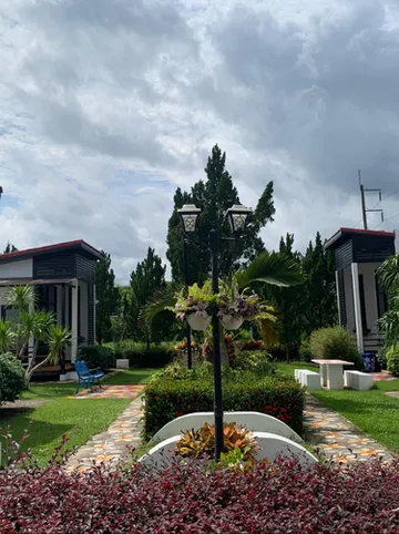 รูปภาพของสวีท การ์เด้น โฮม รีสอร์ท สตูล