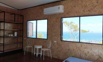 Parinya Hill Homestay & Cafe Koh Larn