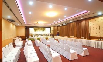 Chumphon Gardens Hotel