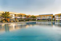 Vila Park Nature & Business Hotel - Pools