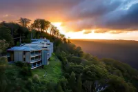 Binna Burra Sky Lodges فنادق في Upper Crystal Creek
