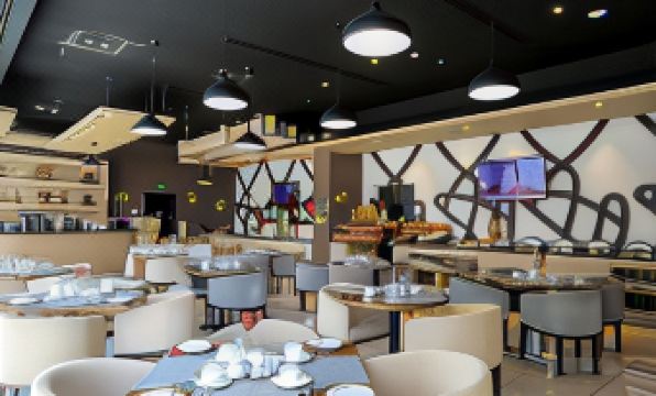 Gulf Suites Hotel Amwaj