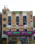 Hotel Kiwi Inn Hotels near Shivde House