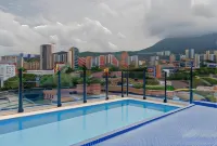 Masaya Medellin - piscina