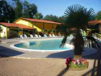 Hotel Ristorante la Perla - Pools