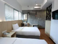 De House Hotel Hotels in Sibu Division