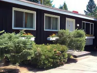 Auberge Mountain View Inn Hotels near Experience Tremblant