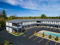 Days Inn & Suites by Wyndham Niagara Falls/Buffalo Hotels in Lockport