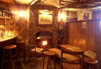 The Hunters Rest Inn Hotels in Clutton