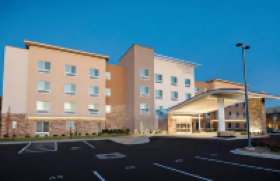 Fairfield Inn & Suites Dayton North