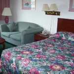 Harbor Inn