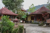 The Kori Homestay Hotels near Blahmantung Waterfall