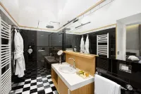NAP Luxury Guest House Bovio