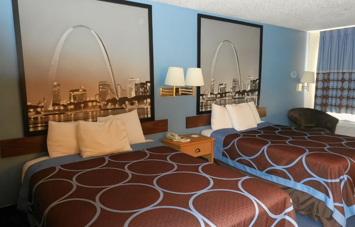 Super 8 by Wyndham Potosi