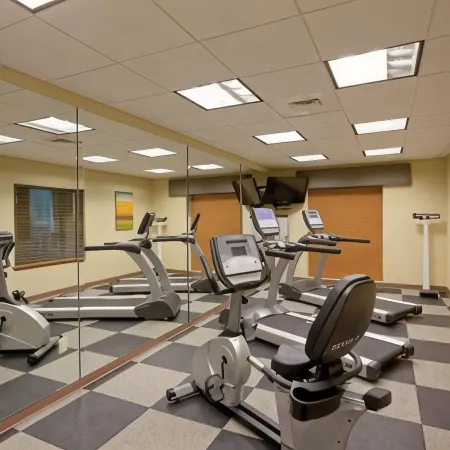 Holiday Inn Express & Suites MALONE by IHG