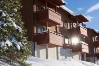 Ski-Inn AurinkoRinne Hotels in Куусамо