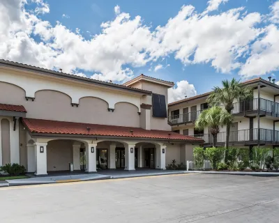 Quality Inn & Suites by the Parks Hotel di Kissimmee