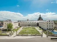 Fleur de Loire Hoteles cerca de Le Vieux Blois