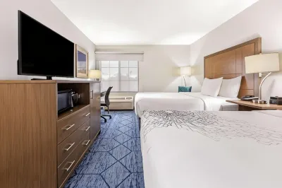 La Quinta Inn & Suites by Wyndham NE Long Beach/Cypress Hotels near Trader Joe's