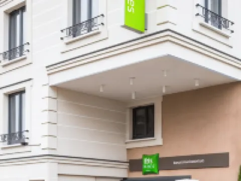 イビス スタイルズ クラマール ガール グラン パリ クラマールのホテル