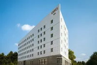 Okko Hotels Grenoble Centre Hotel dekat Musee de la Resistance et de la Deportation de l'Isere