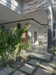 Guest House D Valeri Hotels in Wae Kelambu