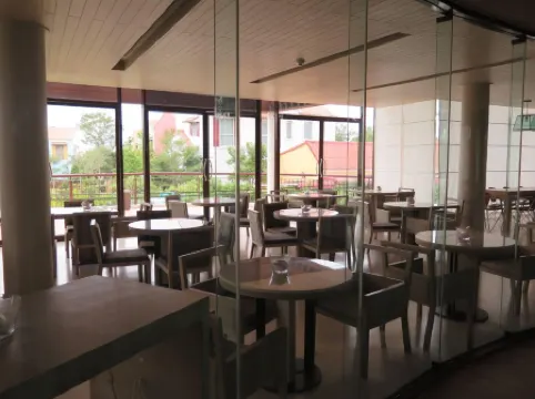 1703 - Hua Hin Two Bedrooms Two Bathrooms with Panorama Sea View 17th Top Floor