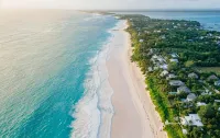 Pink Sands Resort - Beach
