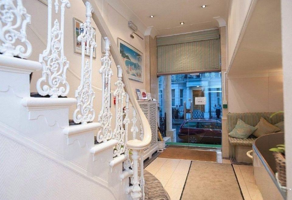 3. OYO 암스테르..