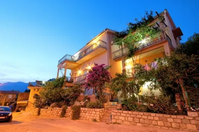 Apartments Grand Hotels in Sveti Stefan