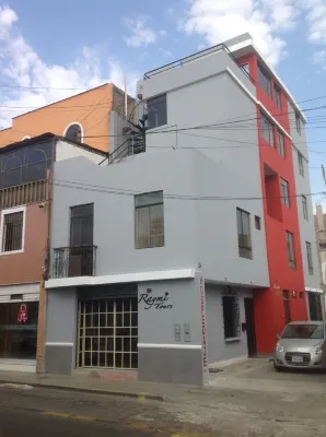 Hospedaje Raymi Hôtels à : Huanchaco