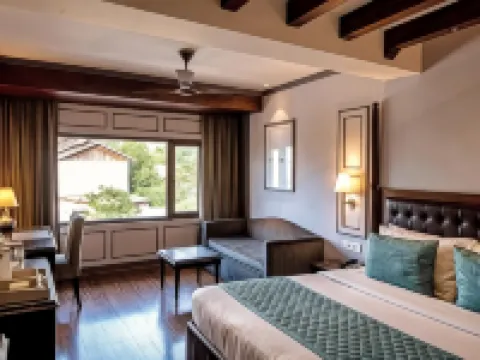 เดอะ วินเทจ ศรีนกา ที่ ดาล เลค โรงแรมในศรีนาการ์