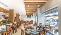 Paralia Beach Boutique Hotel - Beach
