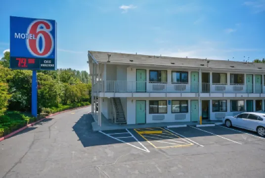 Motel 6 Bellingham, WA