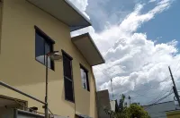 Eurich Ladies Dormitory  호텔
