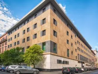 Domus Helena Hotels near Arch of Constantine