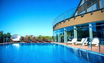 Tristan Hotel & Spa