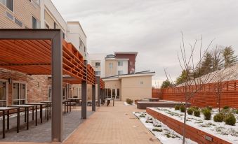 Courtyard St. Louis West County