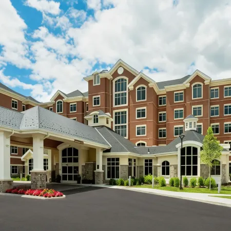 Inn at Bellefield / Hyde Park