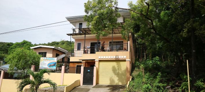 D Downhill'Place Hotels in Oslob