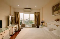 White Hotel - bar