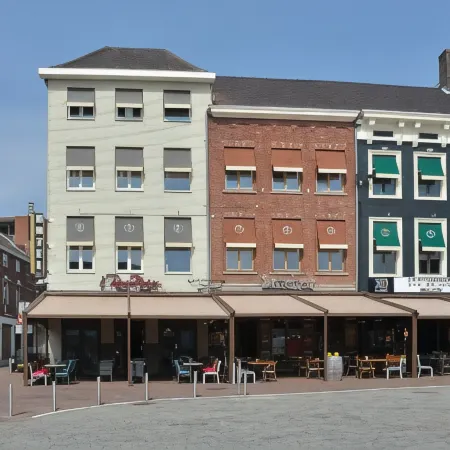 Hotel Roermond Next Door